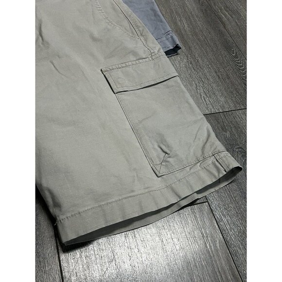 Lot Of 2 Dockers Men 36 Solid Khaki Cotton Smart Tech 360 Cargo Short - Picture 4 of 13